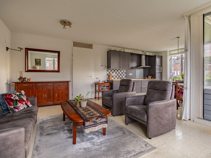 Foto 8 van van Hallstraat 28-D