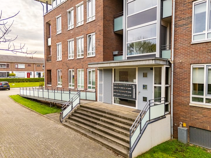 Foto 21 van van Hallstraat 28-D