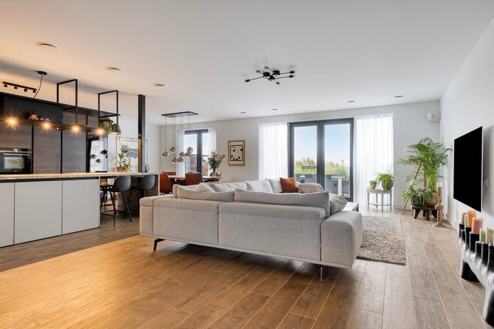 Photo 3 of Westmeerlaan 25