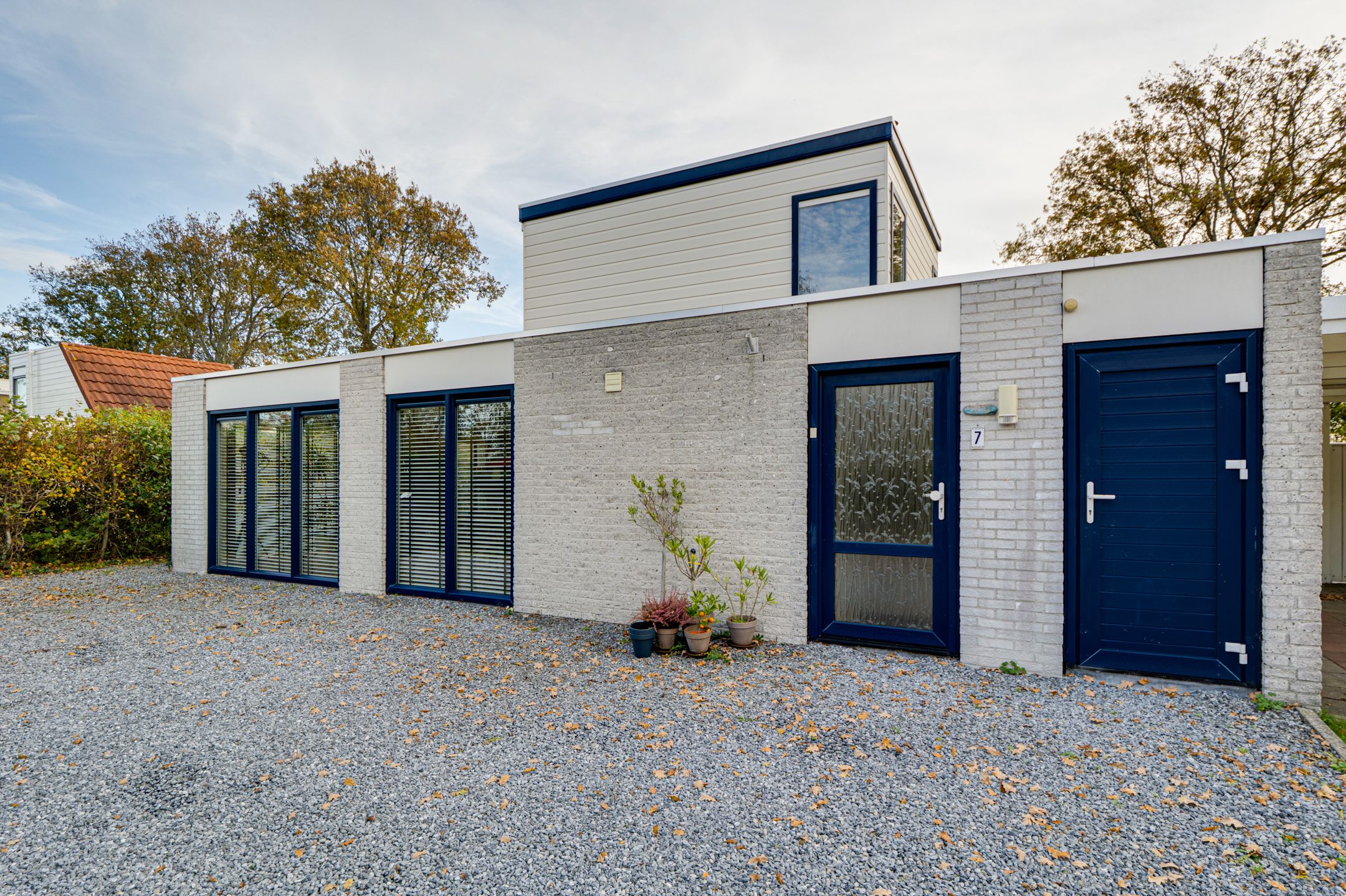 3-bedroom freehold villa in Ouddorp — photo 1 of 5