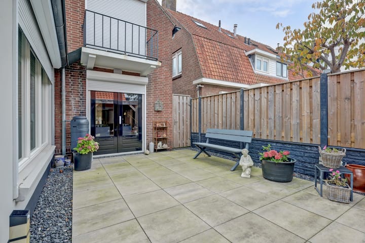 Foto 38 van Leliestraat 105