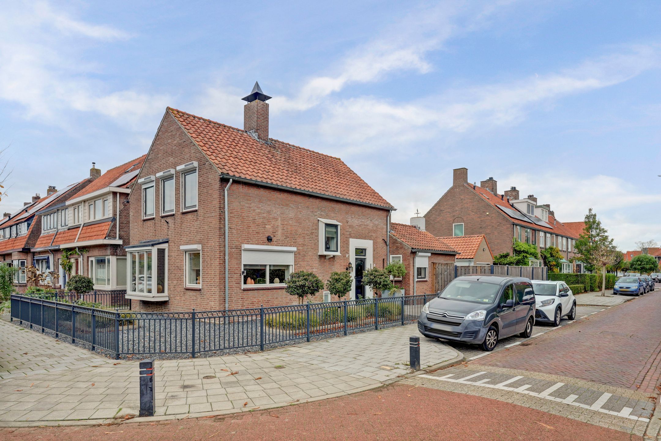 Leliestraat 105