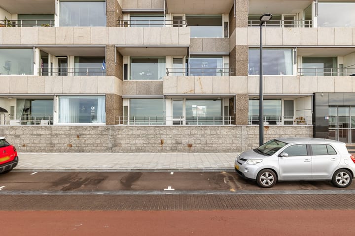 Foto 2 van Boulevard De Ruyter 132