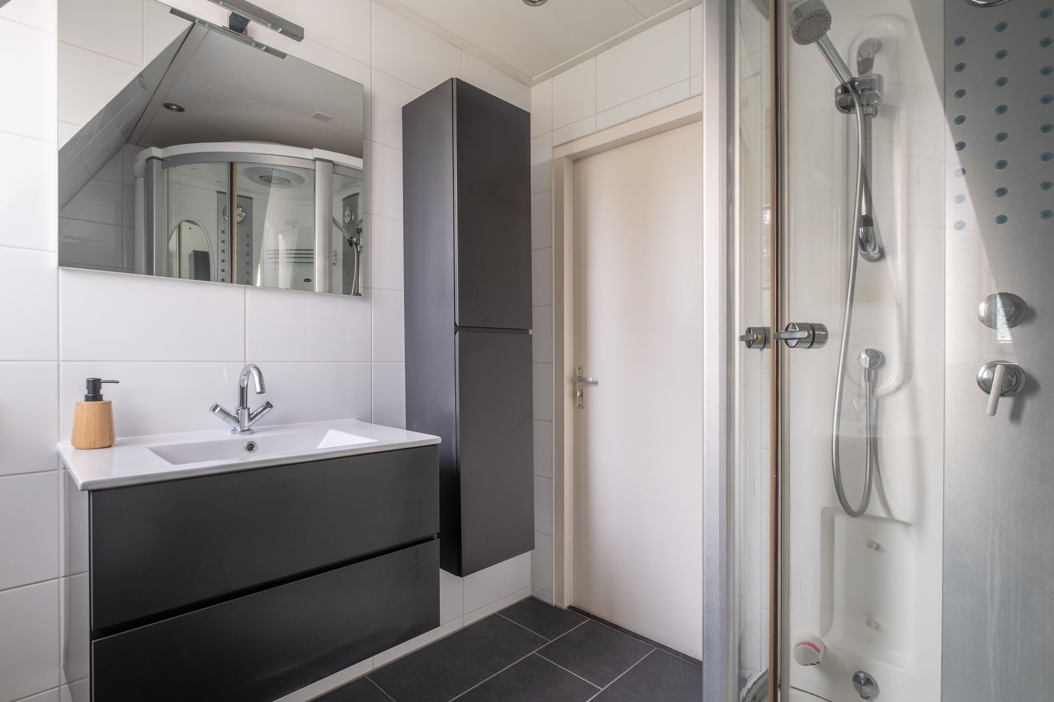 Foto 30 van Nyckle Haismawei 23