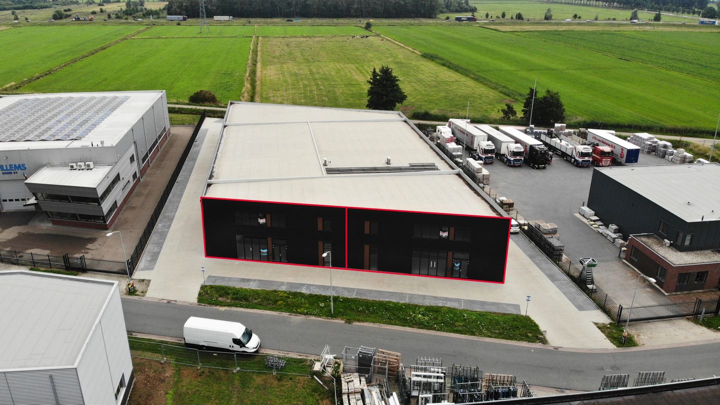 Bekijk foto 2 van Expeditieweg 22-15