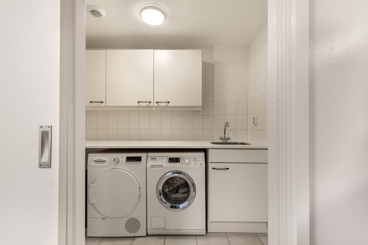 Photo 5 of Sans Souci 68