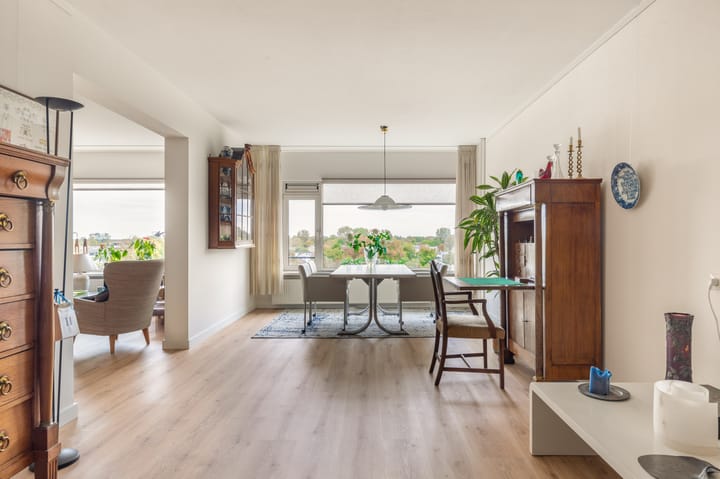 Photo 13 of Sans Souci 68