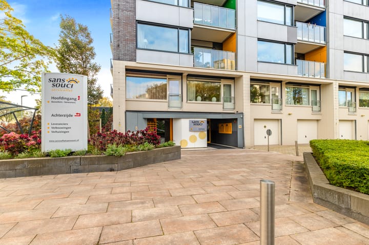 Photo 33 of Sans Souci 68