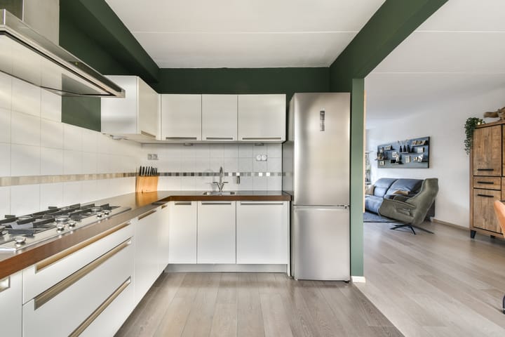 Foto 9 van Heelalstraat 121