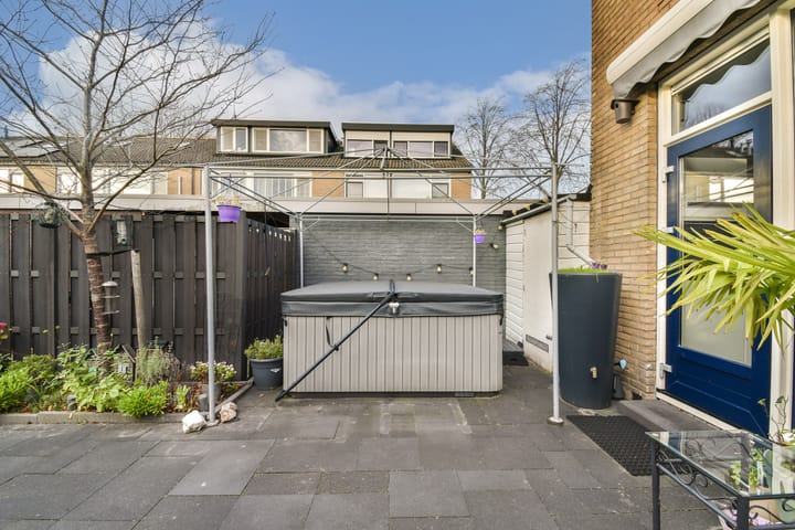 Foto 24 van Heelalstraat 121