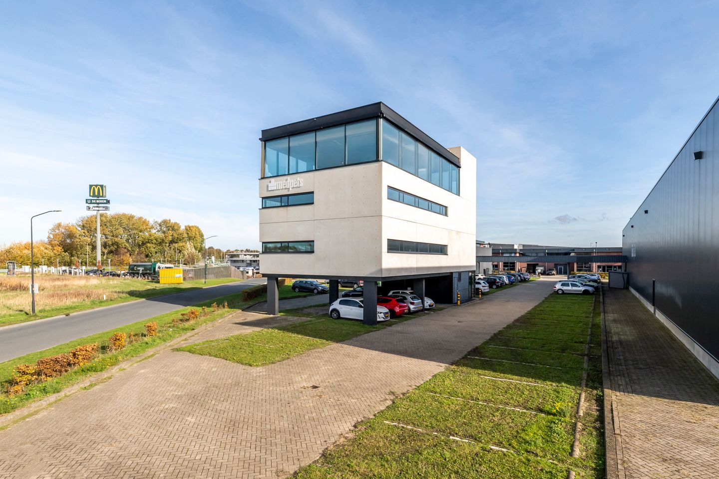 Bekijk foto 1 van Emmerblok 1