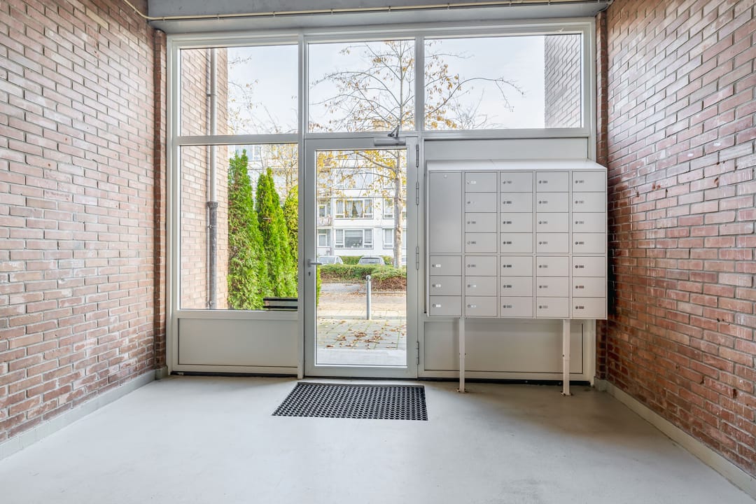 Photo 8 of Kloosstraat 5