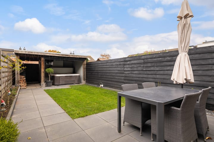 Photo 2 of Tjaskerstraat 6