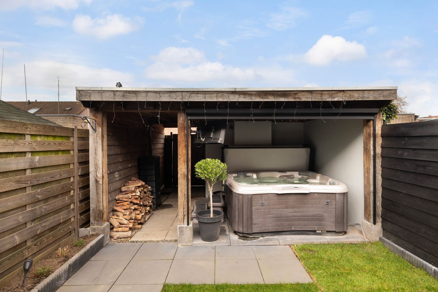 Photo 29 of Tjaskerstraat 6