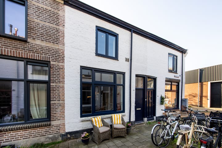 Photo 20 of Wolmaransstraat 18