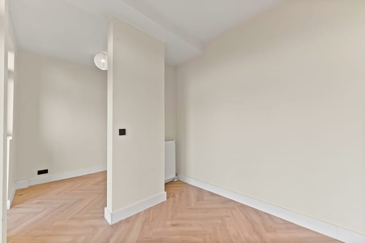 Foto 5 van Medemblikstraat 28-B