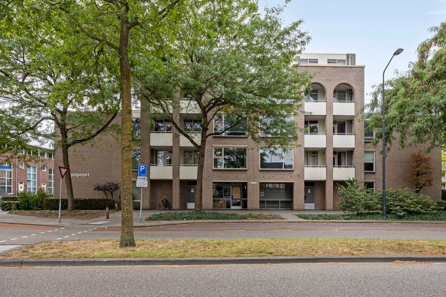 Foto 10 van Wilhelminastraat 243