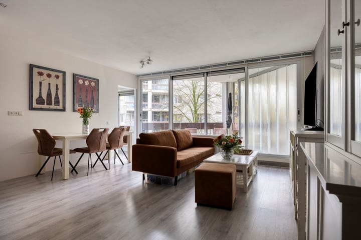 Foto 10 van Gouden Leeuw 912