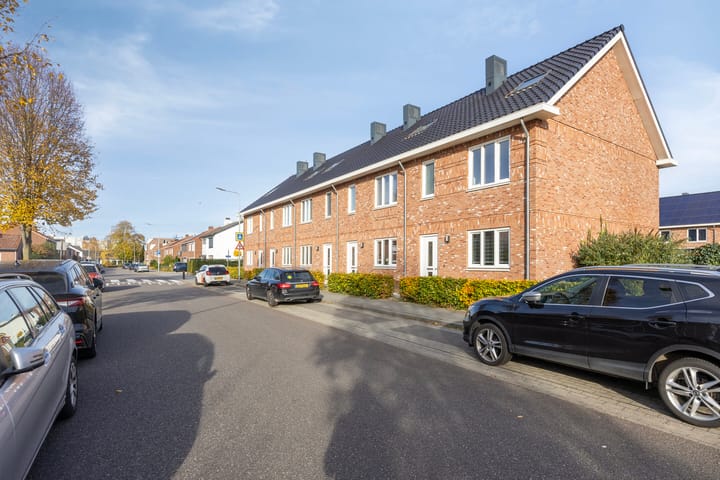 Foto 30 van Suikerdoossingel 25