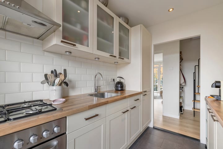 Photo 16 of Van Linschotenlaan 18