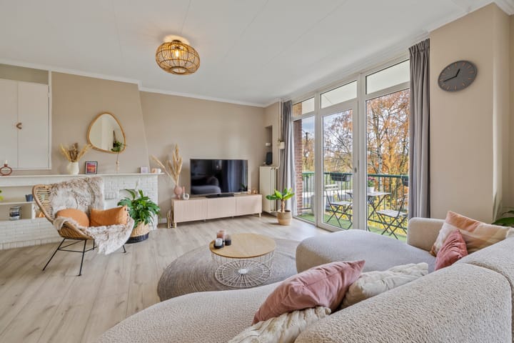 Photo 7 of Van Linschotenlaan 18