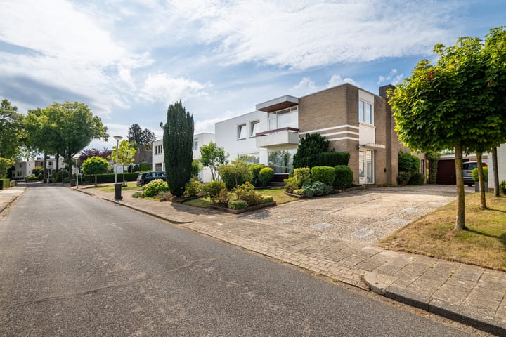 Photo 22 of Dr. Hustinxlaan 20