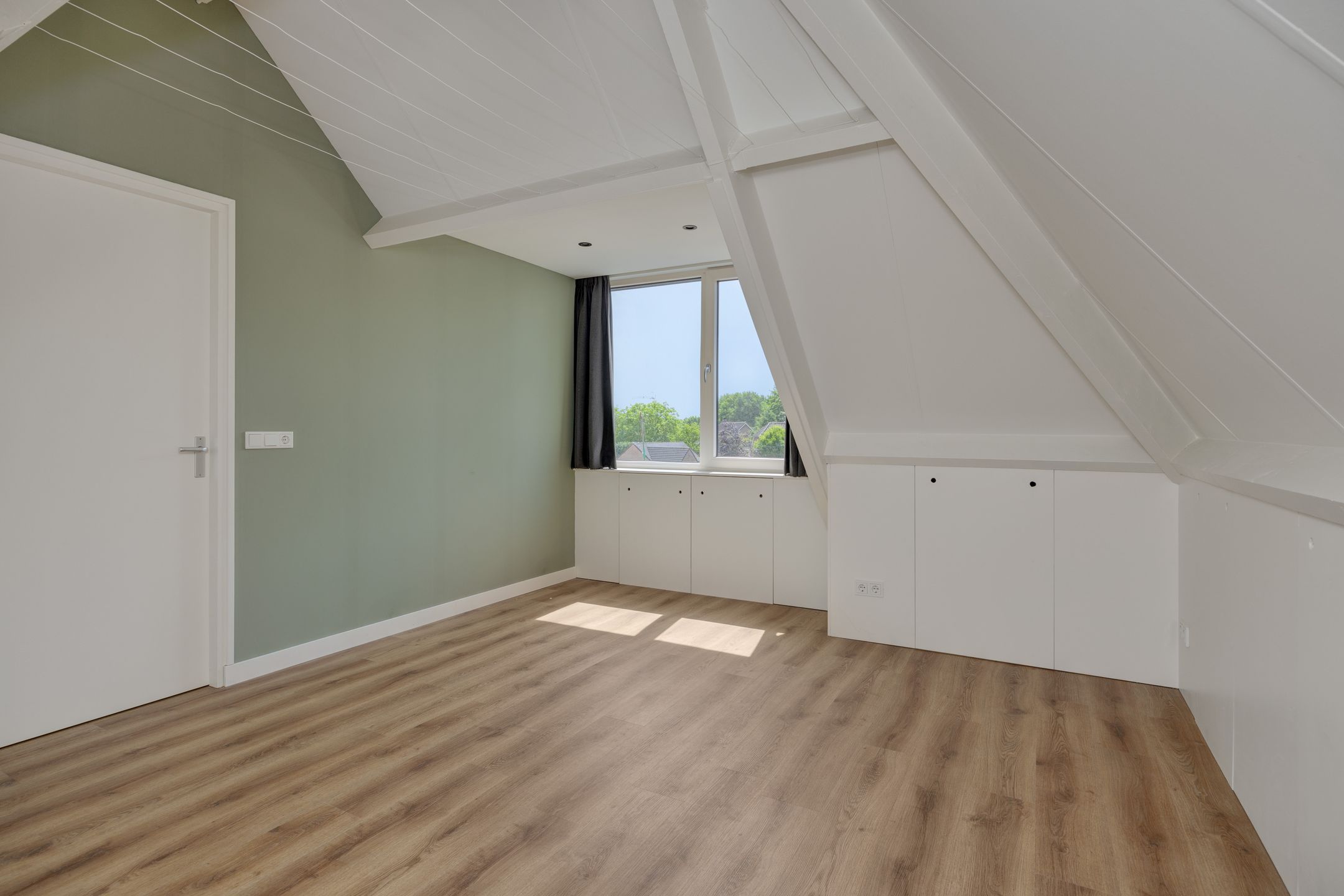 Foto 36 van Elzendreef 31