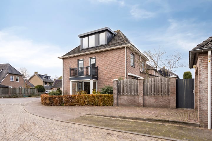 Foto 42 van Elzendreef 31