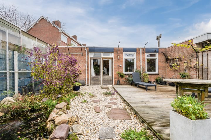 Photo 38 of Sluisstraat 45