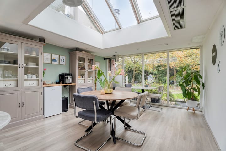 Photo 37 of Wezenland 8