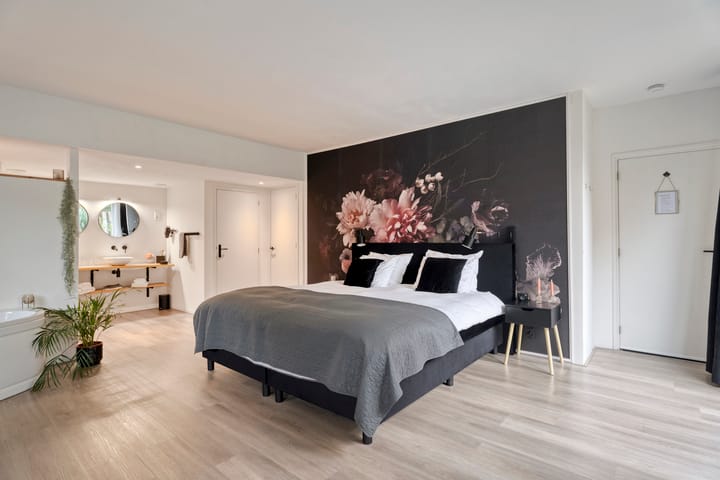 Photo 40 of Wezenland 8