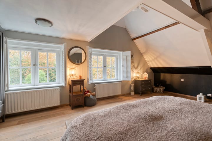 Photo 48 of Wezenland 8