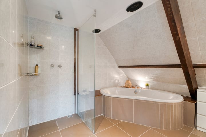 Photo 49 of Wezenland 8