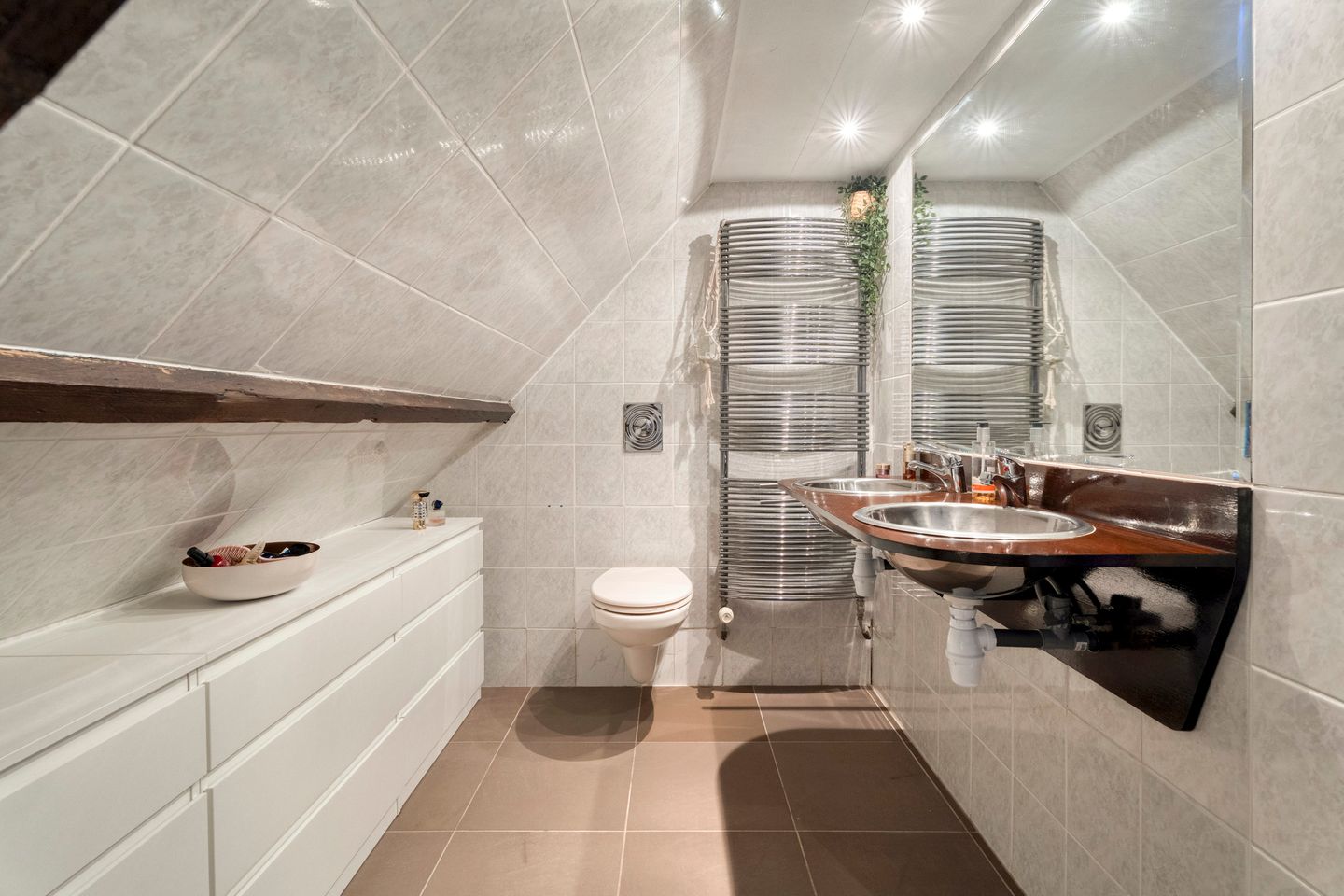 Foto 44 van Wezenland 8