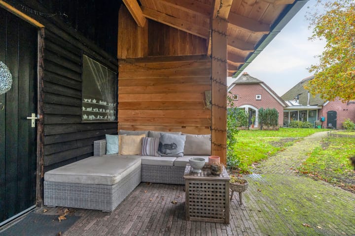 Photo 84 of Wezenland 8