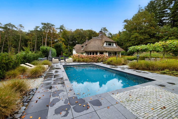 Photo 11 of Vijverlaan 53