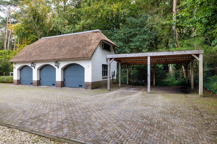 Photo 55 of Vijverlaan 53