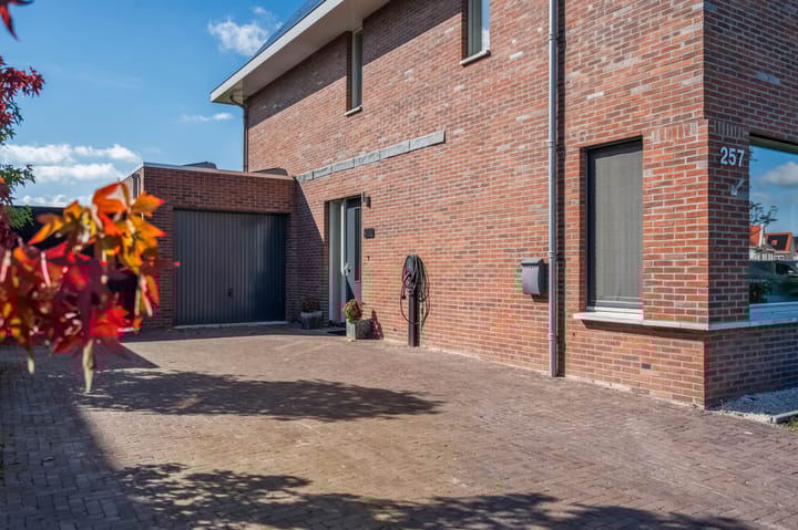 Foto 12 van Meeroeverslaan 257