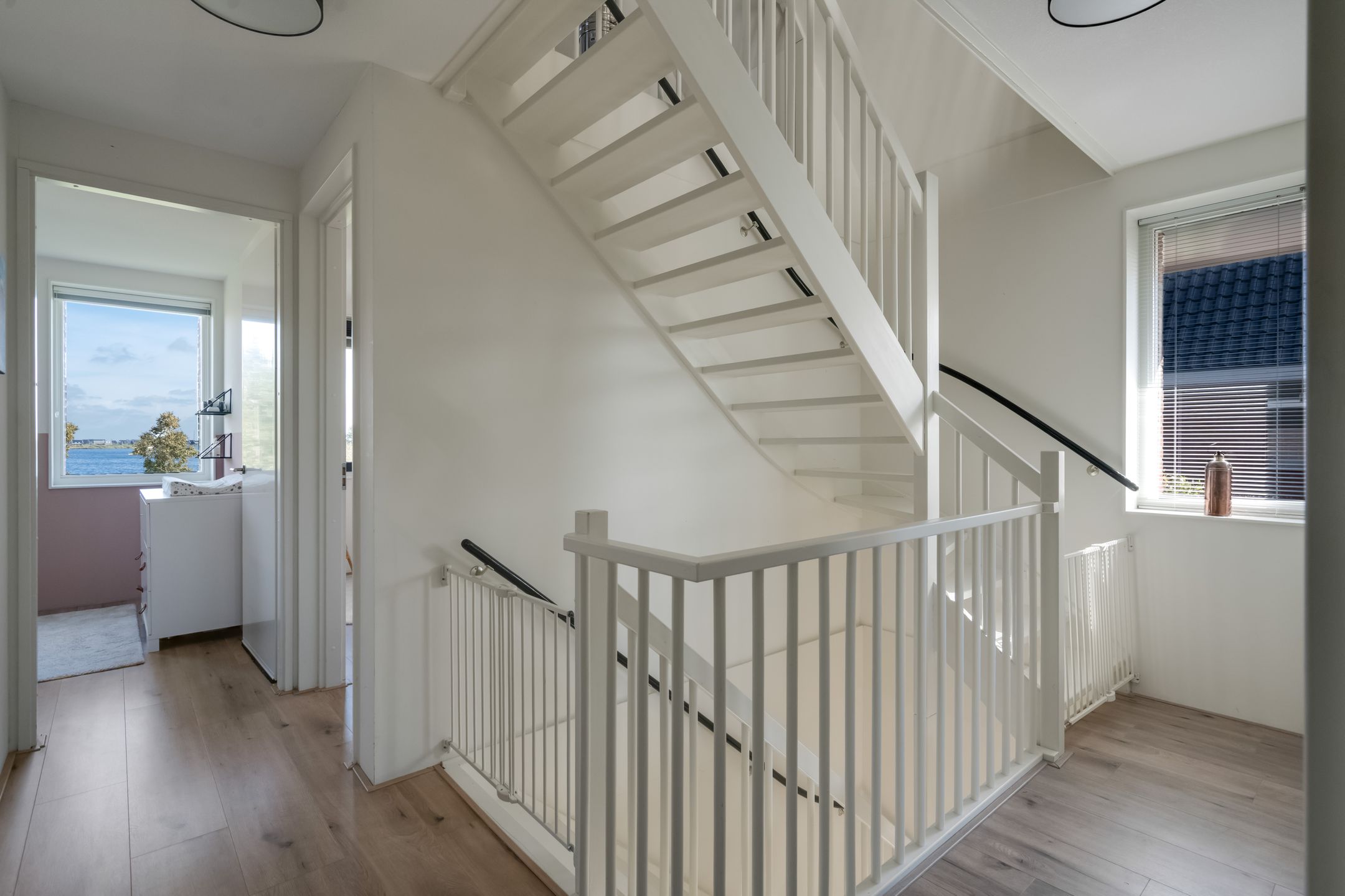 Photo 27 of Meeroeverslaan 257