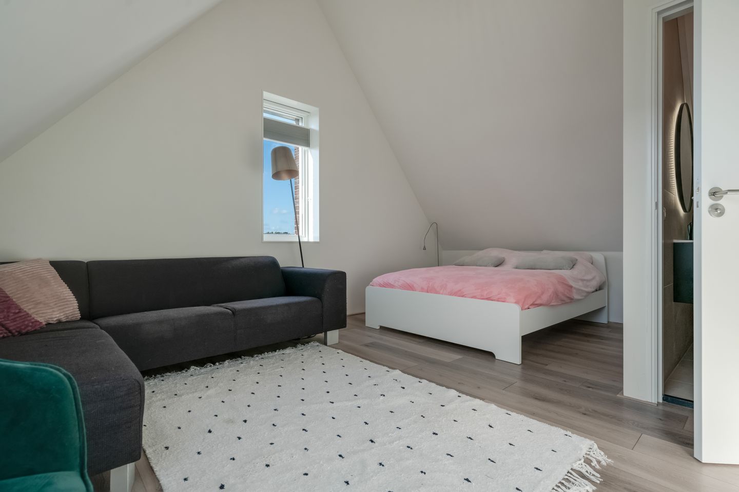 Photo 40 of Meeroeverslaan 257