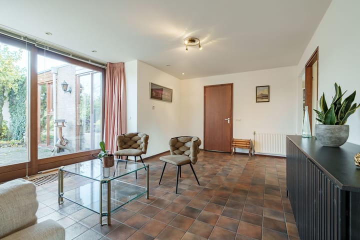 Photo 12 of Couwenhoven 9043