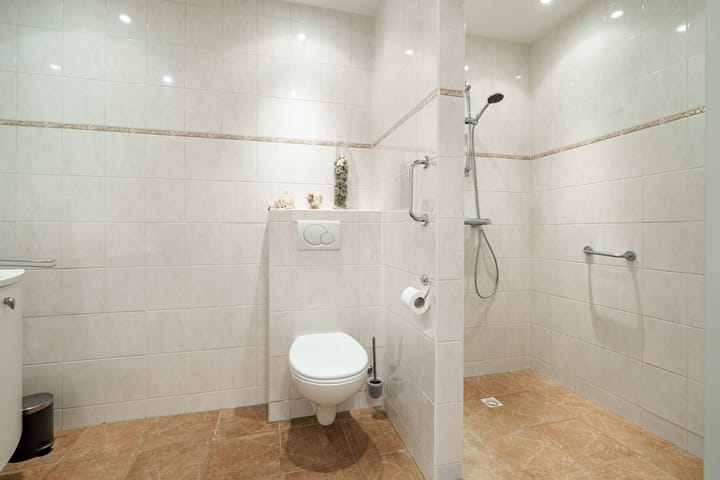 Photo 22 of Couwenhoven 9043