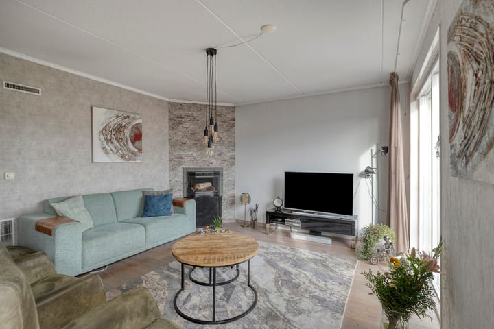 Foto 13 van Hans de Riesstraat 20