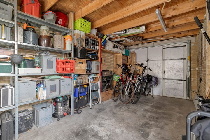 Foto 36 van Hans de Riesstraat 20