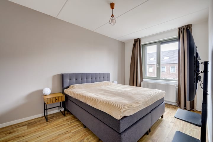 Foto 20 van Platinum 75