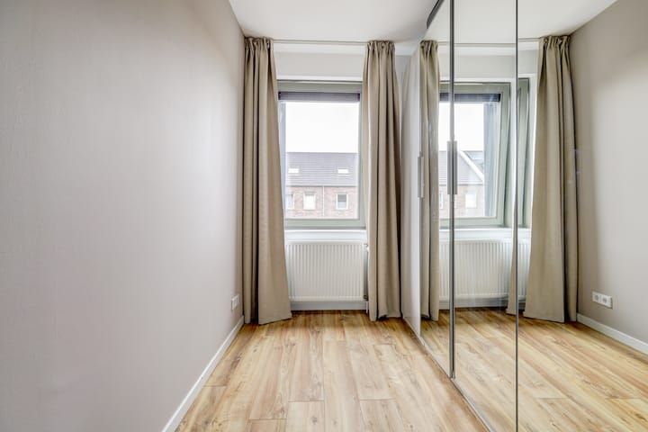 Foto 23 van Platinum 75