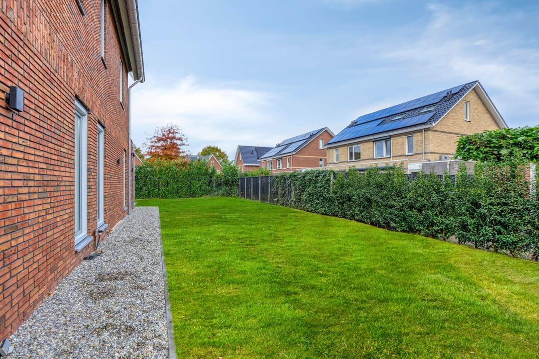 Photo 46 of Jacobaweide 14