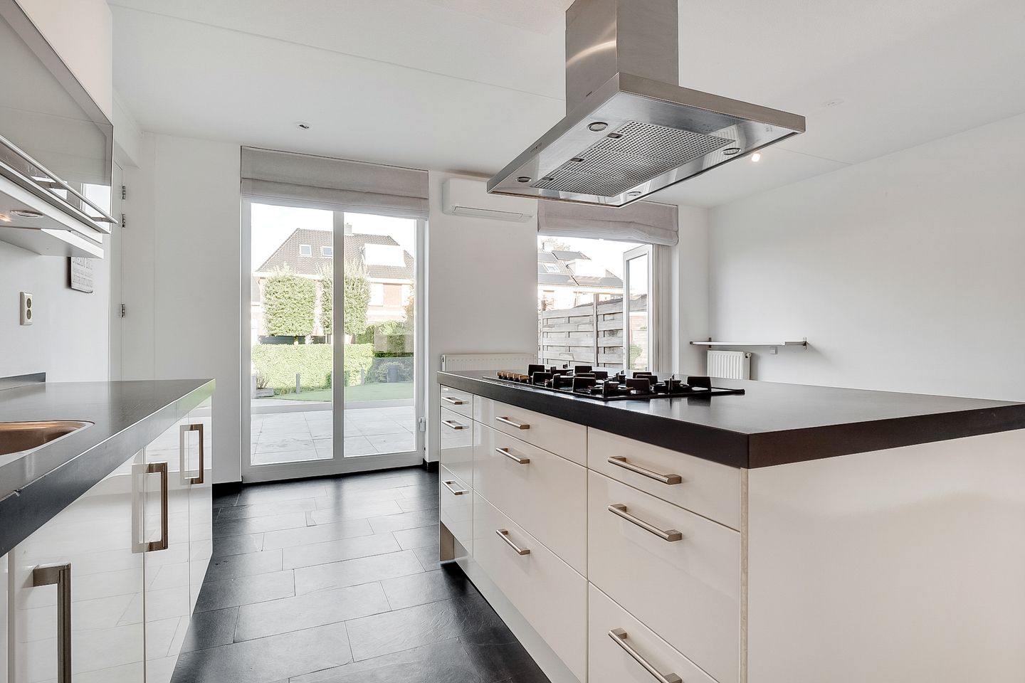 Foto 10 van Berg Enk 5