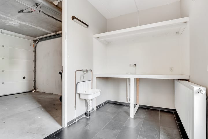 Photo 37 of Berg Enk 5