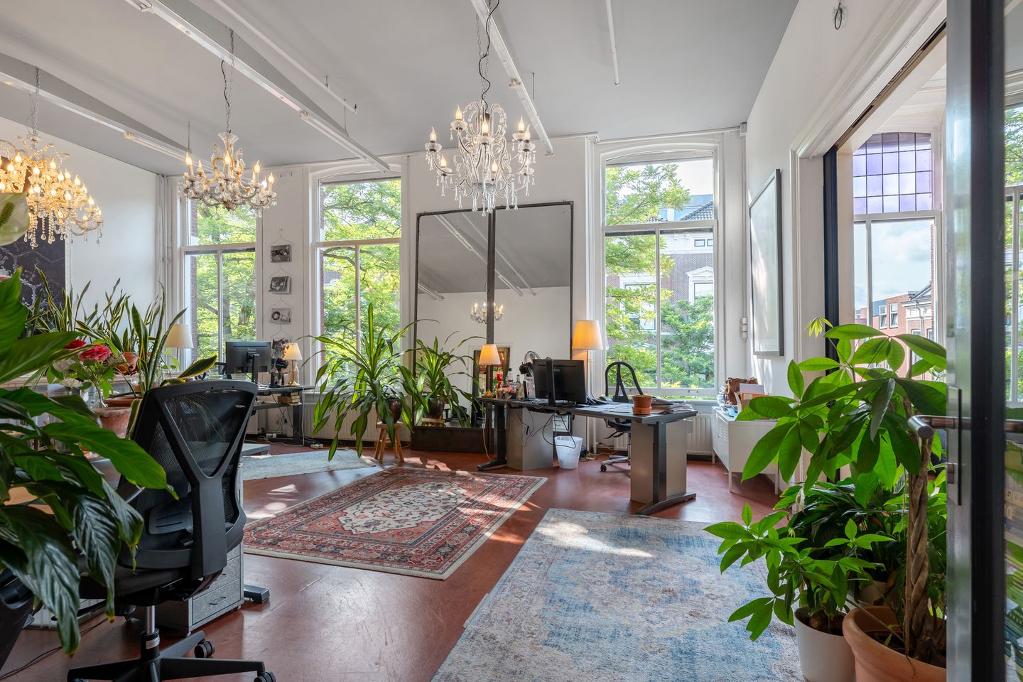 View photo 4 of Witte de Withstraat 63